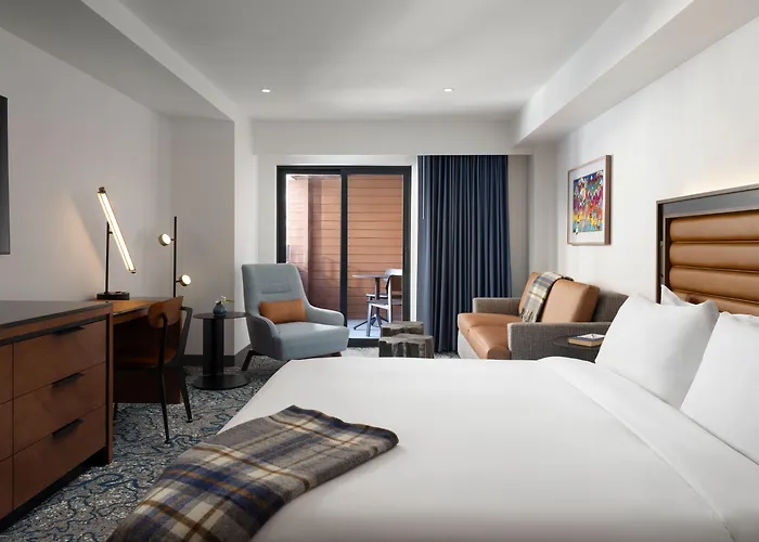 Hotel Alpenrock Breckenridge, Curio Collection By Hilton