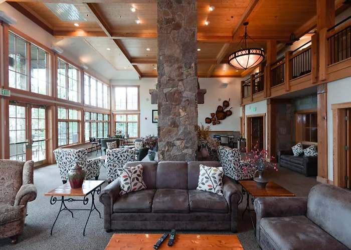 Grand Timber Lodge